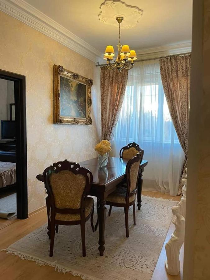 Hotel Casa Dobrescu Centura De Nord Craiova Esterno foto