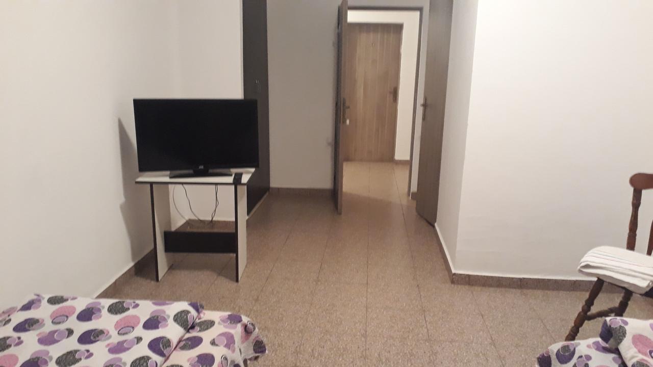Hotel Casa Dobrescu Centura De Nord Craiova Esterno foto